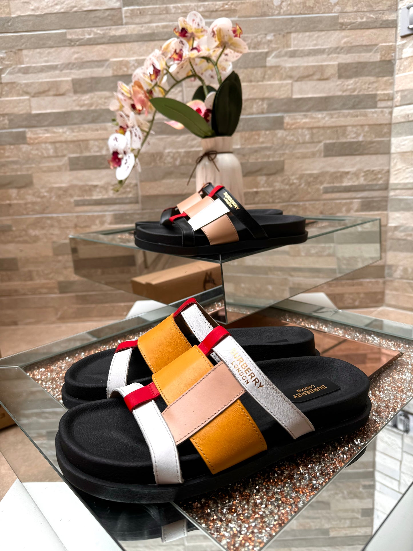 SANDALIA BURBERRY⭐