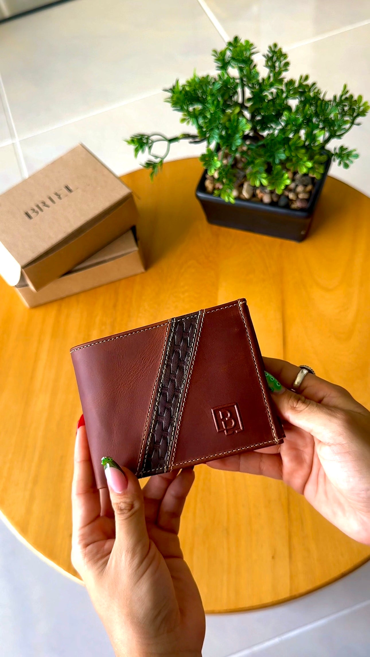 BILLETERA DRACO EN CUERO